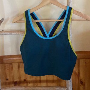 Mari Crop Top Cotopaxi